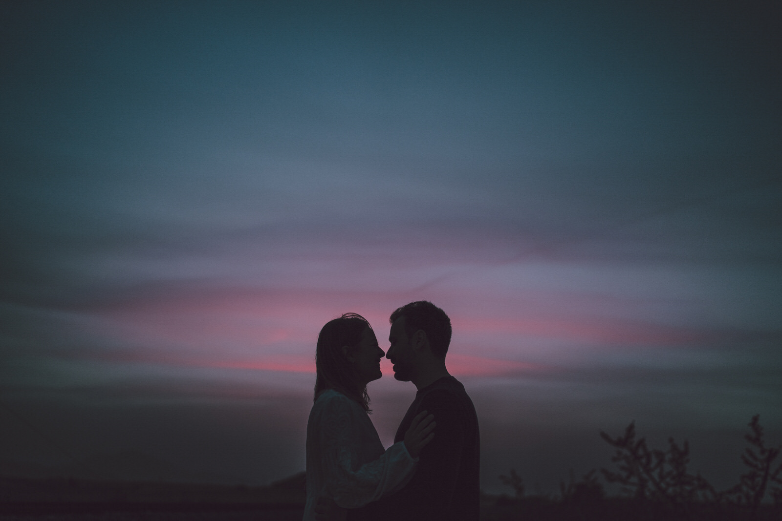 pareja atardecer